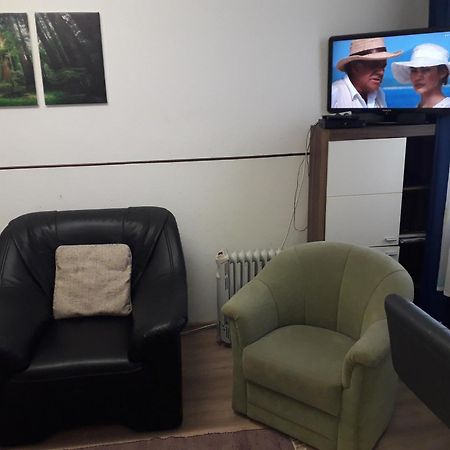 Apartment Ap 1 Im Zentrum Steyr, Bestrooms Eu Ngoại thất bức ảnh